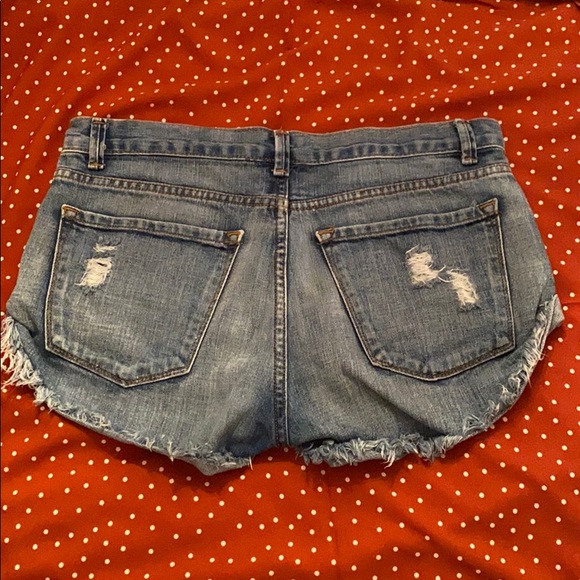 Amuse jean shorts - Picture 3 of 4